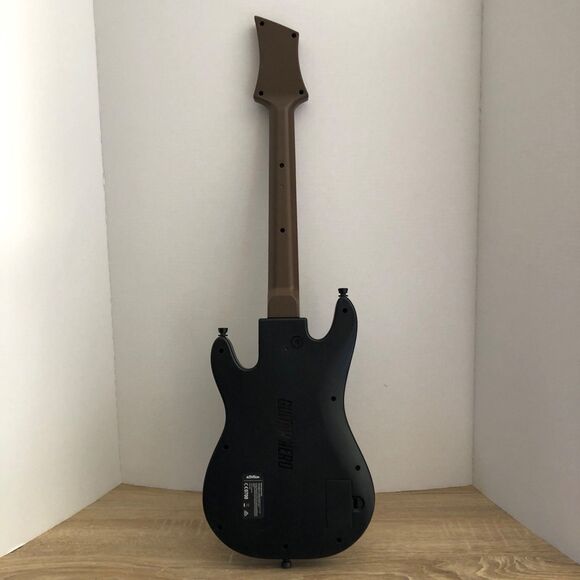 Guitar Hero Live Wireless Guitar Model 0000654 XBox One PS3 PS4 No Dongle Works - Picture 9 of 13